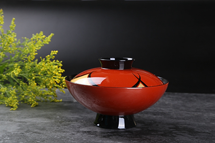 日本漆器 小追吸物椀 回轉(zhuǎn)梅